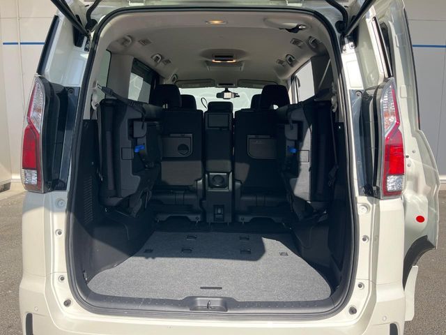 NISSAN SERENA  S-HYBRID 4WD 2017 Image 31