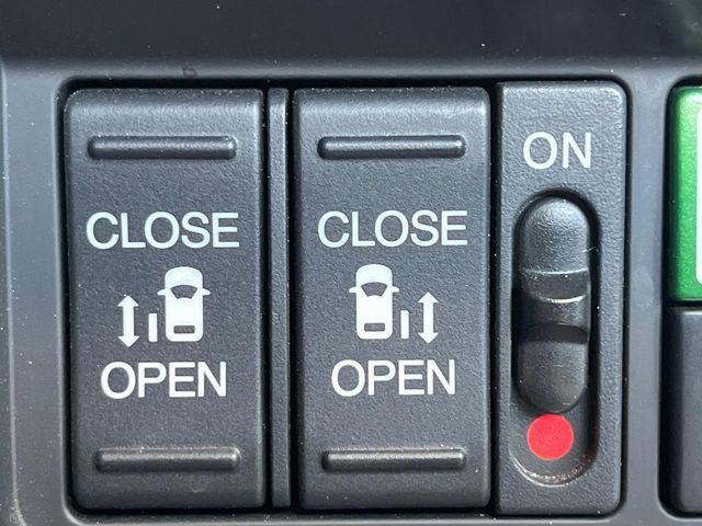 HONDA ODYSSEY HYBRID 2017 Image 31