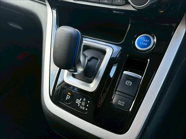 NISSAN SERENA  WG 2019 Image 31