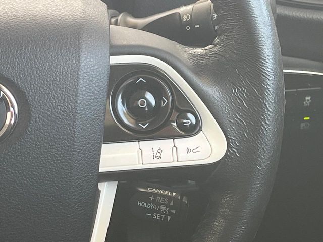 TOYOTA PRIUS 2017 Image 31