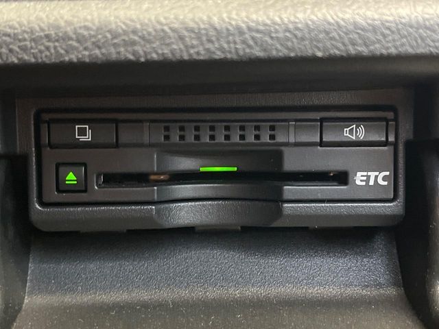 TOYOTA CROWN SEDAN HYBRID 2013 Image 31