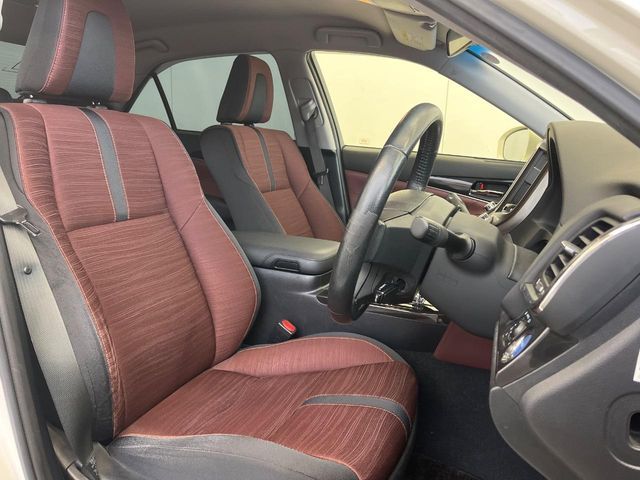 TOYOTA CROWN SEDAN HYBRID 2013 Image 31