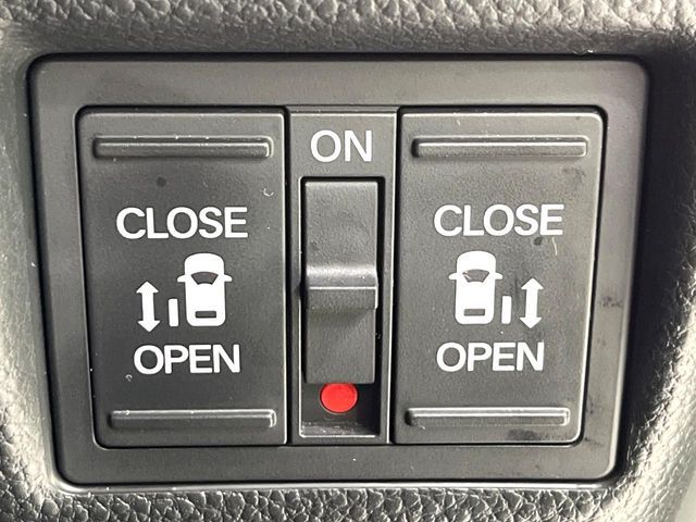 HONDA N BOX CUSTOM 2019 Image 31