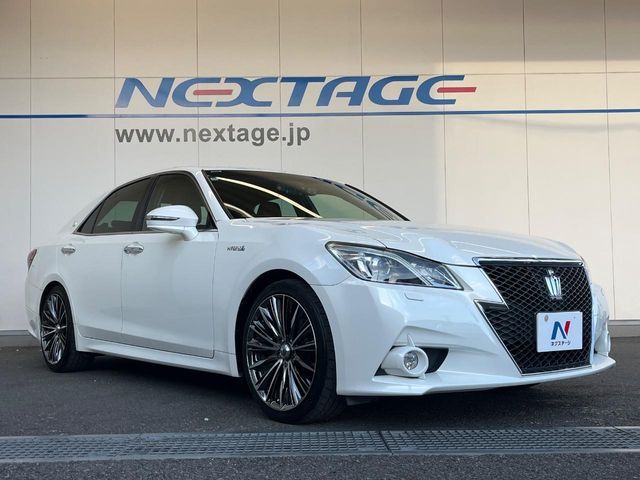 TOYOTA CROWN SEDAN HYBRID 2014 Image 31