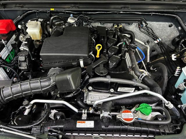 SUZUKI JIMNY NOMADE 2025 Image 31