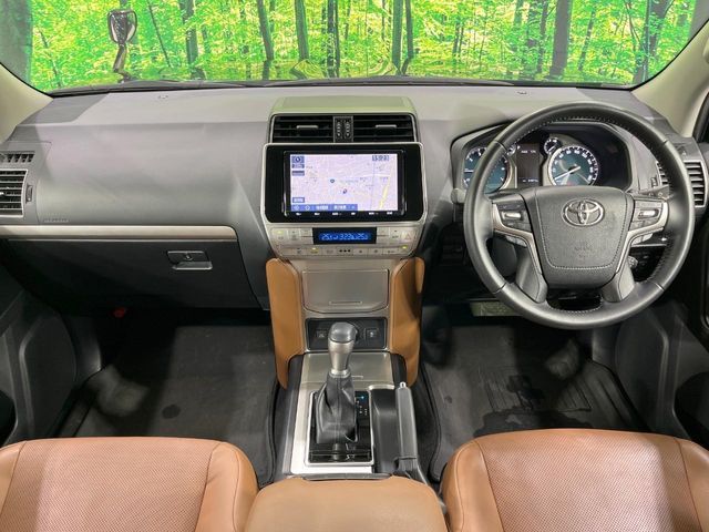 TOYOTA LANDCRUISER PRADO 2022 Image 31