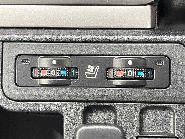 TOYOTA LANDCRUISER PRADO 2022 Image 31