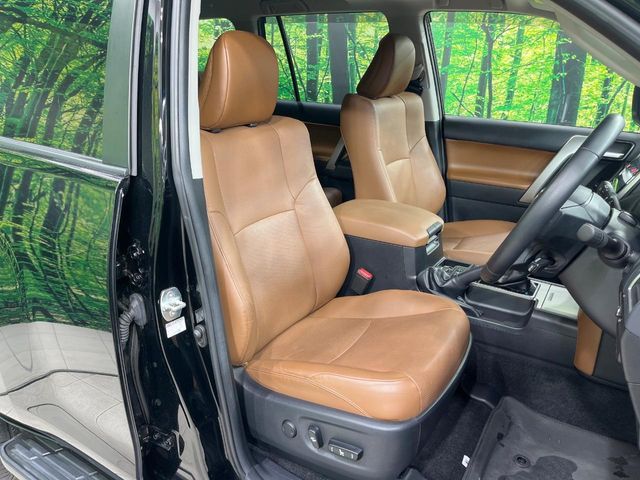 TOYOTA LANDCRUISER PRADO 2022 Image 31