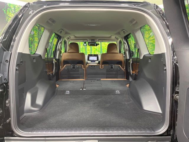 TOYOTA LANDCRUISER PRADO 2022 Image 31