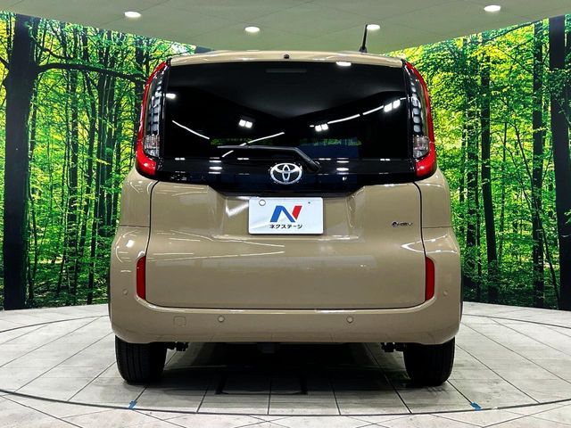 TOYOTA SIENTA HYBRID 2025 Image 31