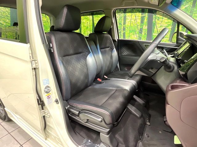 HONDA N-WGN CUSTOM 2015 Image 31