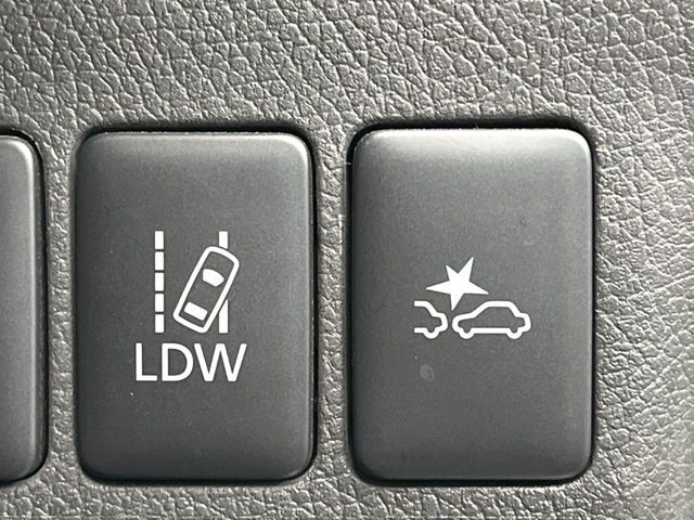 MITSUBISHI OUTLANDER PHEV 2016 Image 31