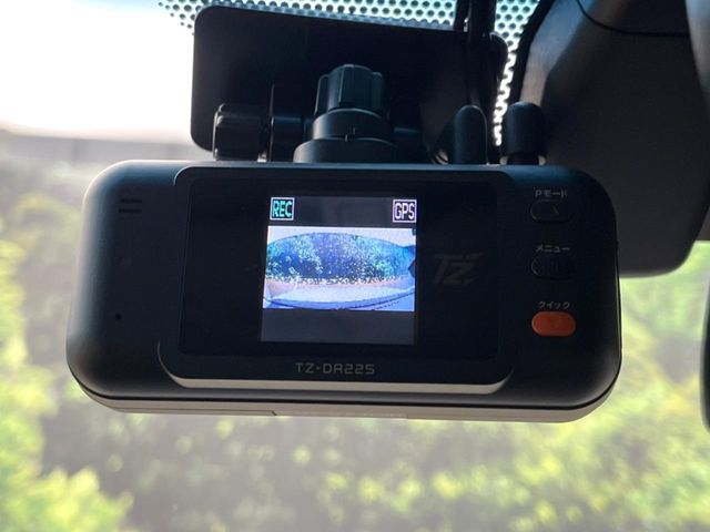 TOYOTA LANDCRUISER PRADO 2023 Image 31