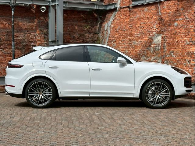 PORSCHE CAYENNE COUP 2021 Image 31