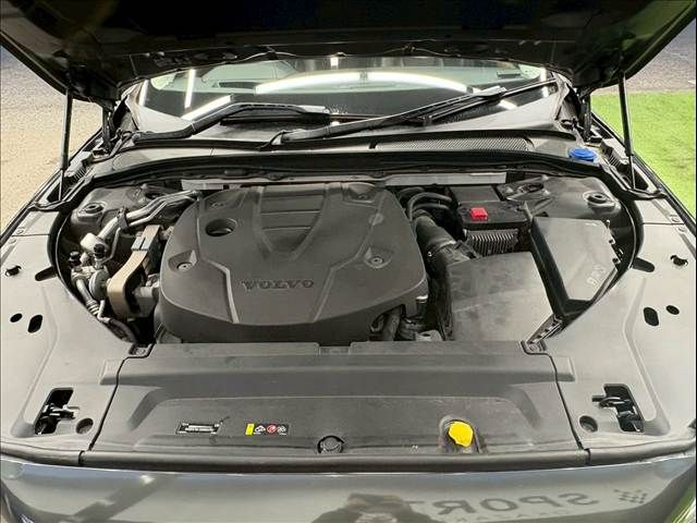 VOLVO V90 2020 Image 31