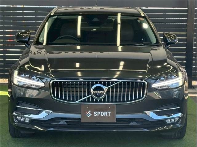 VOLVO V90 2020 Image 31