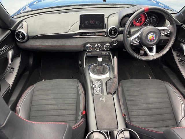 FIAT ABARTH 124 SPIDER 2020 Image 31