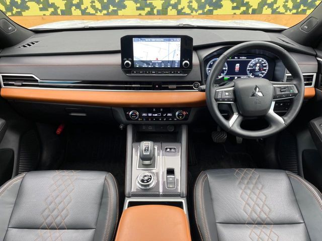 MITSUBISHI OUTLANDER PHEV 2023 Image 31