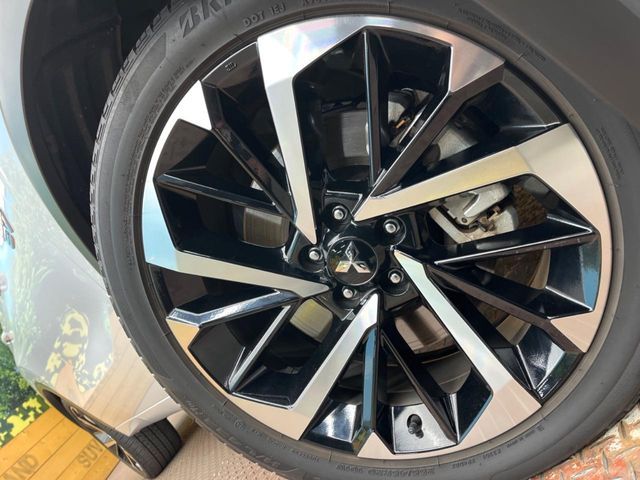 MITSUBISHI OUTLANDER PHEV 2023 Image 31