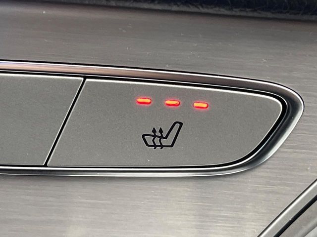 MERCEDES BENZ GLC CL 2019 Image 31