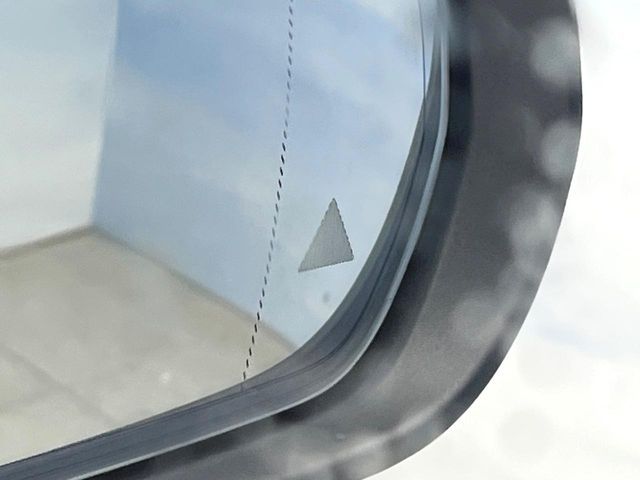 MERCEDES BENZ GLC CL 2019 Image 31