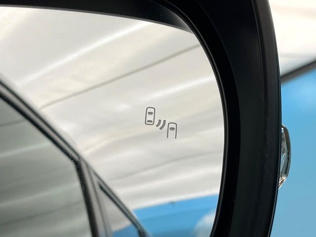 TOYOTA LANDCRUISER PRADO 2022 Image 31