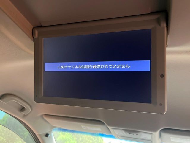 NISSAN ELGRAND 2016 Image 31