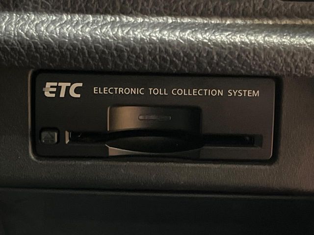 NISSAN ELGRAND 2016 Image 31