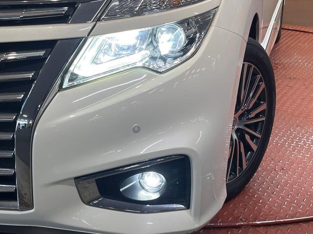 NISSAN ELGRAND 2016 Image 31