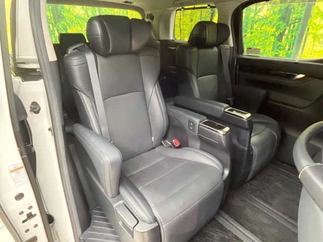 TOYOTA ALPHARD 2019 Image 31