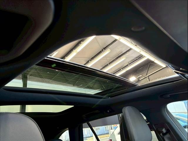 MERCEDES BENZ C CLAS 2023 Image 31