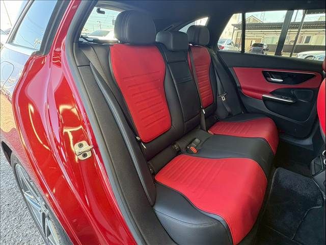 MERCEDES BENZ C CLAS 2023 Image 31