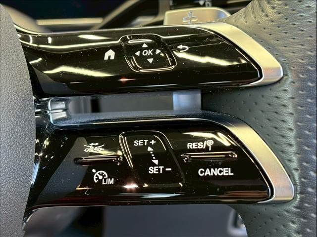 MERCEDES BENZ C CLAS 2023 Image 31