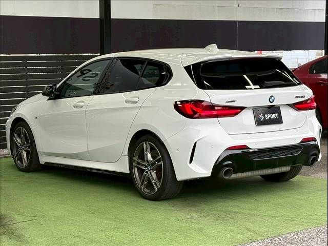 BMW 1SERIES 2020 Image 31