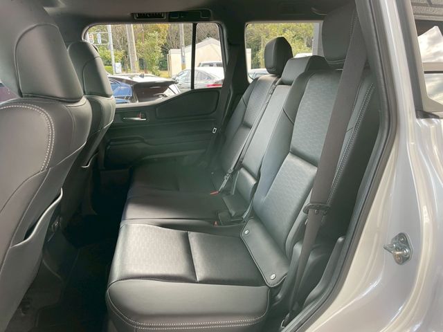 TOYOTA LANDCRUISER 250 2025 Image 31