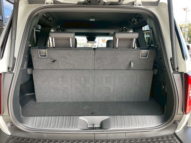 TOYOTA LANDCRUISER 250 2025 Image 31