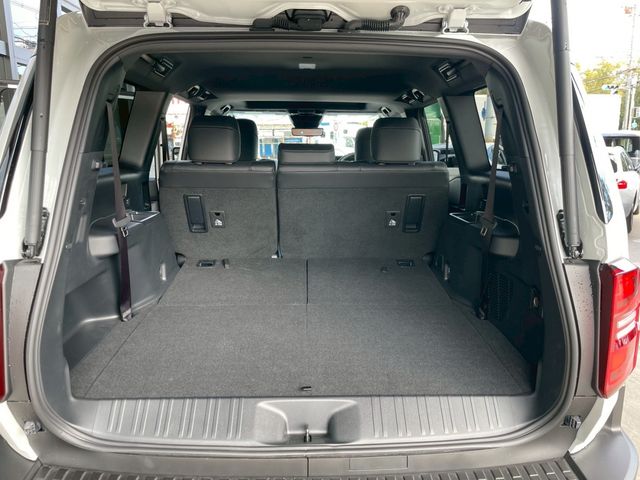 TOYOTA LANDCRUISER 250 2025 Image 31