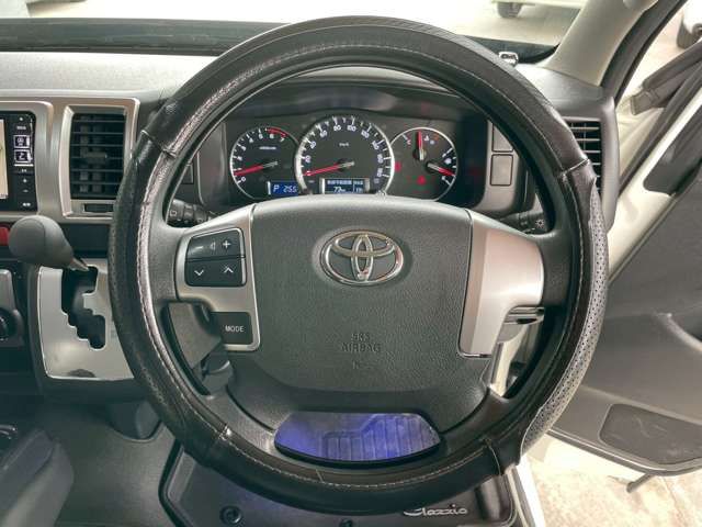 TOYOTA HIACE WAGON 2016 Image 31