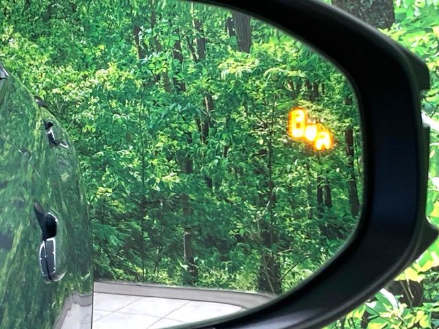 TOYOTA COROLLA CROSS HYBRID 2025 Image 31