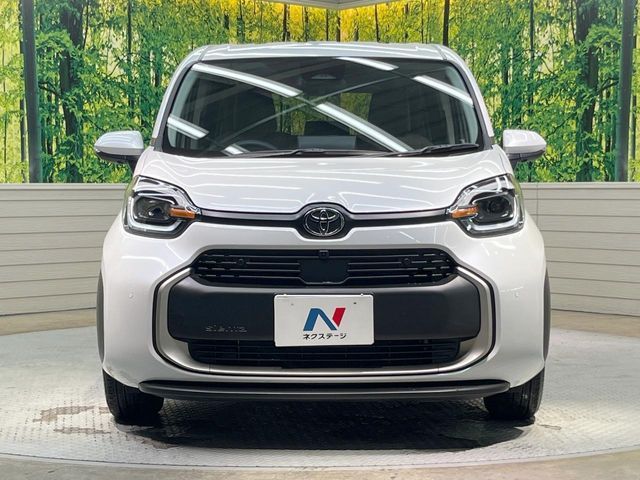 TOYOTA SIENTA HYBRID 2025 Image 31