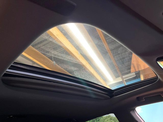 TOYOTA LEXUS RX500H 2023 Image 31