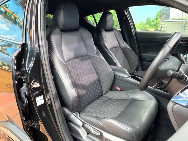 TOYOTA C-HR 2022 Image 31