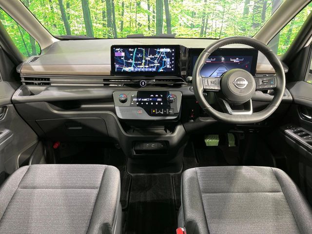 NISSAN SERENA  WG 4WD 2024 Image 31