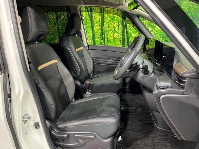 NISSAN SERENA  WG 4WD 2024 Image 31