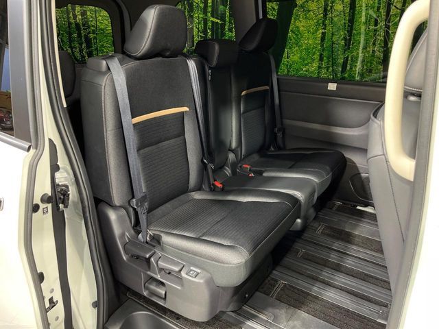 NISSAN SERENA  WG 4WD 2024 Image 31