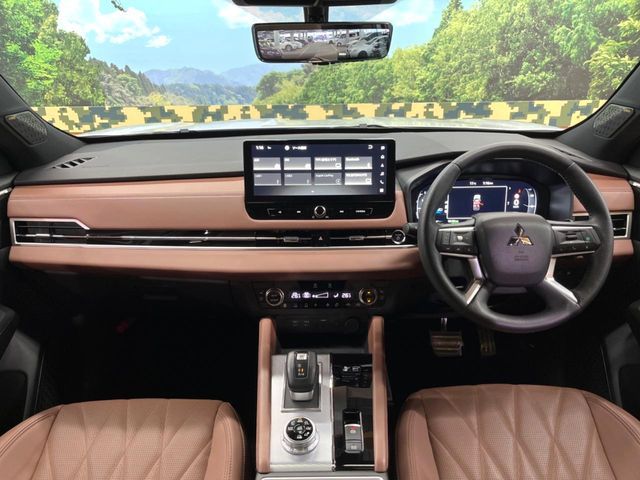 MITSUBISHI OUTLANDER PHEV 2024 Image 31