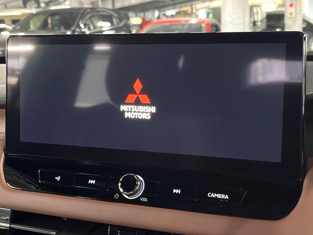 MITSUBISHI OUTLANDER PHEV 2024 Image 31