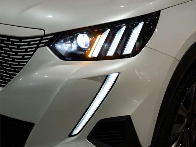 PEUGEOT E-2008 2024 Image 31