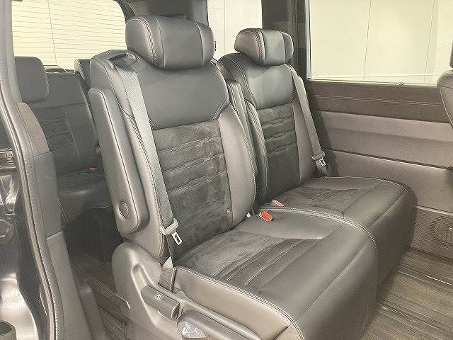 HONDA STEPWAGON E:HEV SPAD 2022 Image 31