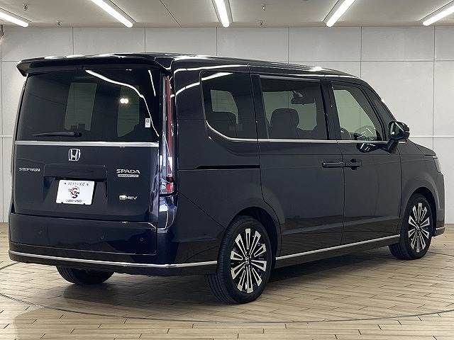 HONDA STEPWAGON E:HEV SPAD 2022 Image 31